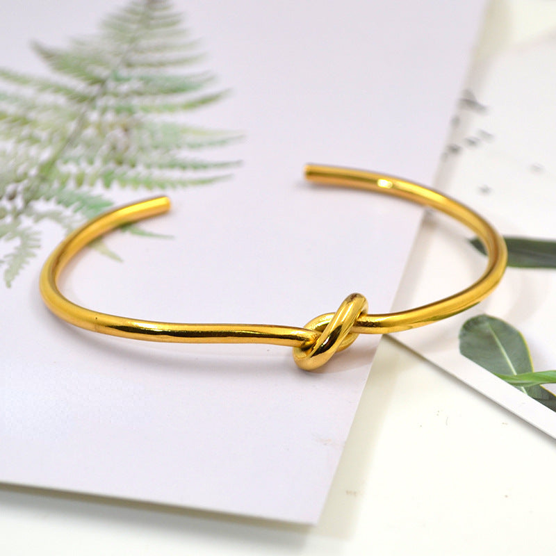 Metal Knot Bracelet